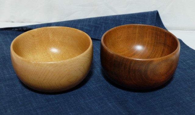 職人が木と漆で作るアウトドア漆器ブランド、erakkoの「おとも椀」先行