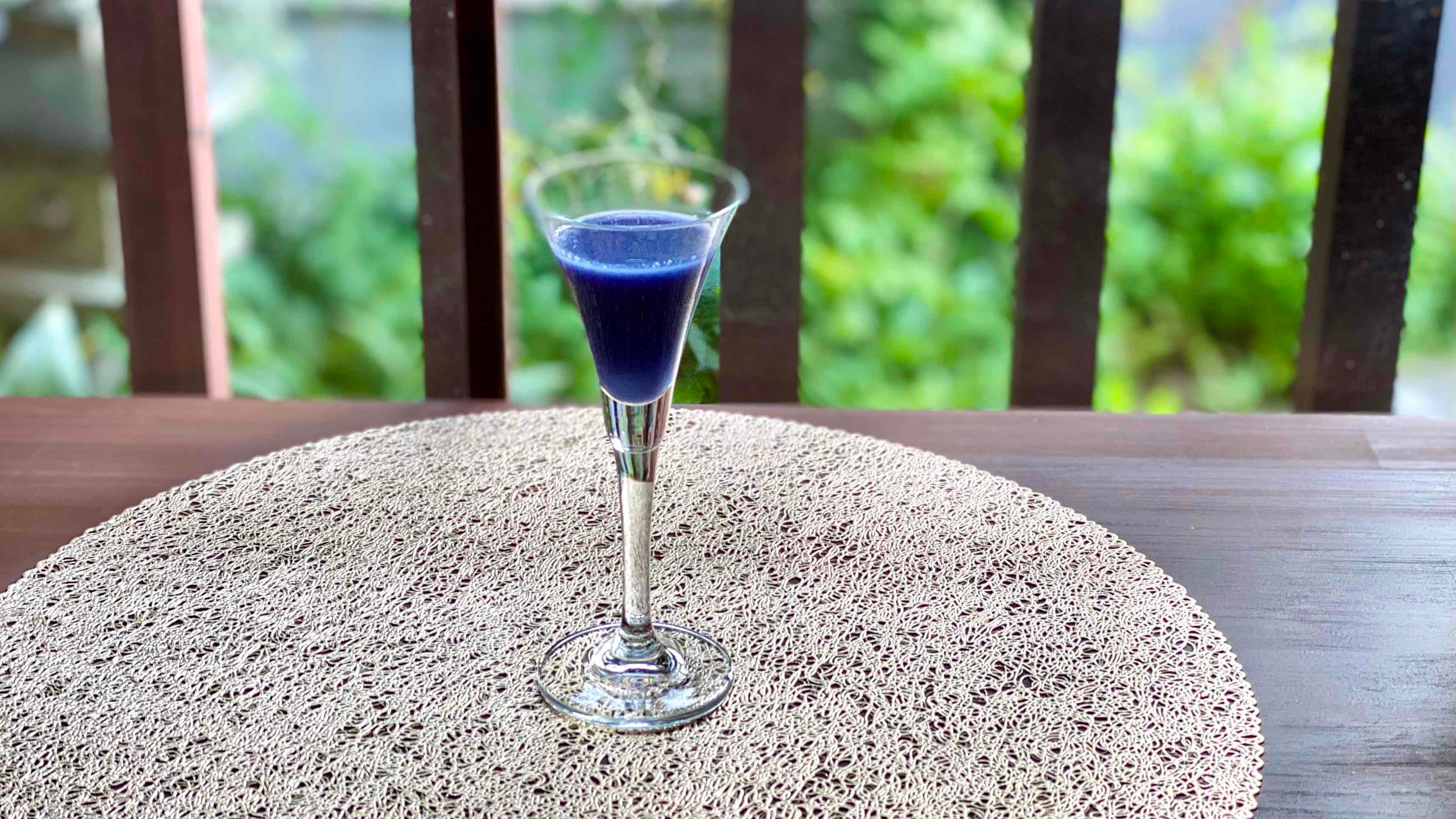 バタフライピー甘酒】鮮やかなブルーに癒されて。からだ想いの甘酒
