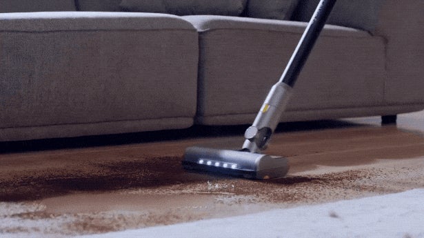 いつでも楽に使える。大容量ごみパック搭載、自動集塵掃除機