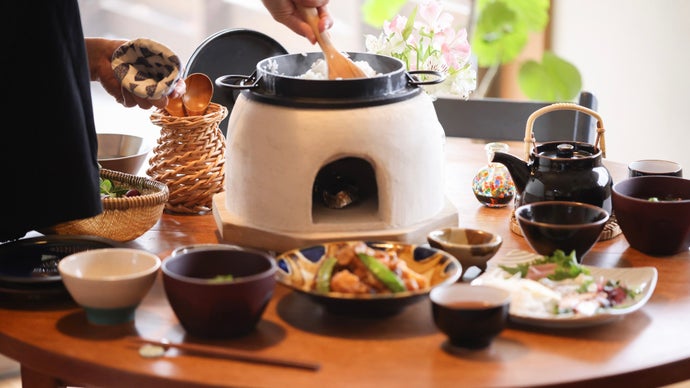毎日の食卓が旅館気分!  食べる前から美味しいかまどごはん【釜くらさん】