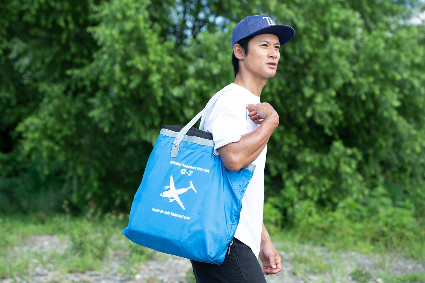 激レア】タフ度MAX！自衛隊航空機シートの素材と技術で作った強靭な