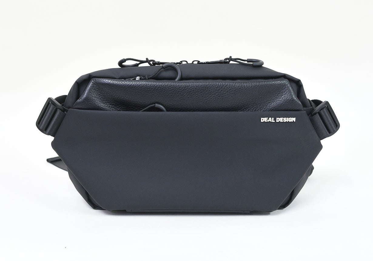 DEAL DESIGN/ディールデザイン ボディバッグ キルティング ブラック DEAL DESIGN/ディールデザイン ボディバッグ キルティング ブラック