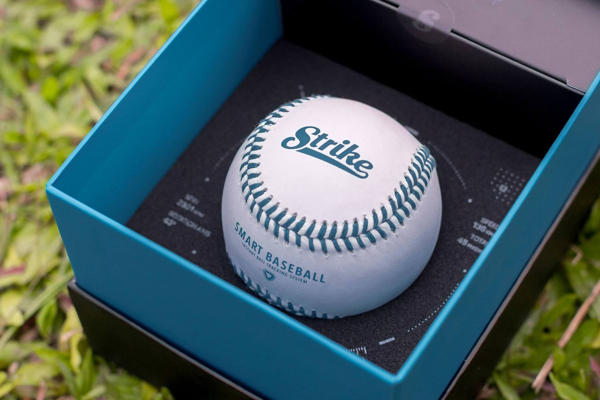 Makuake｜スポーツのIoT革命！投球データを計測できるスマート野球