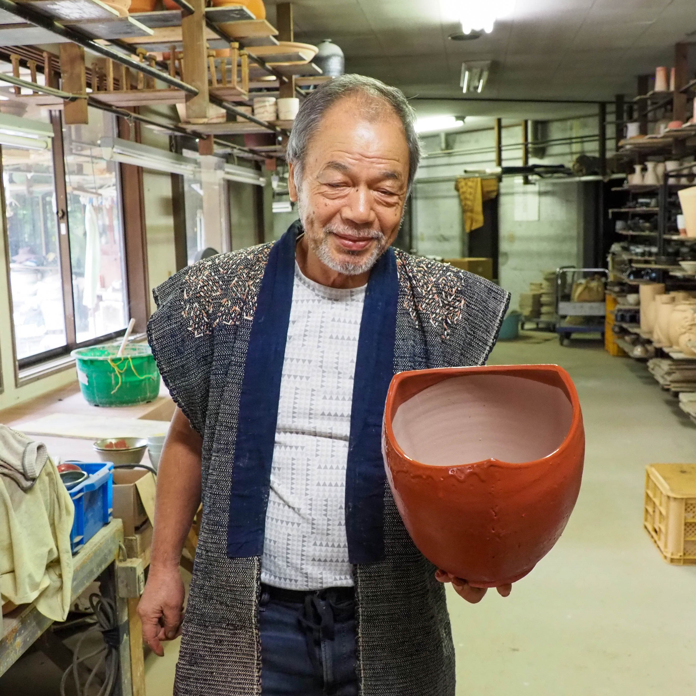 終活の一助、益子焼陶芸作家 河原健雄の居心地の良い「美の骨壺 