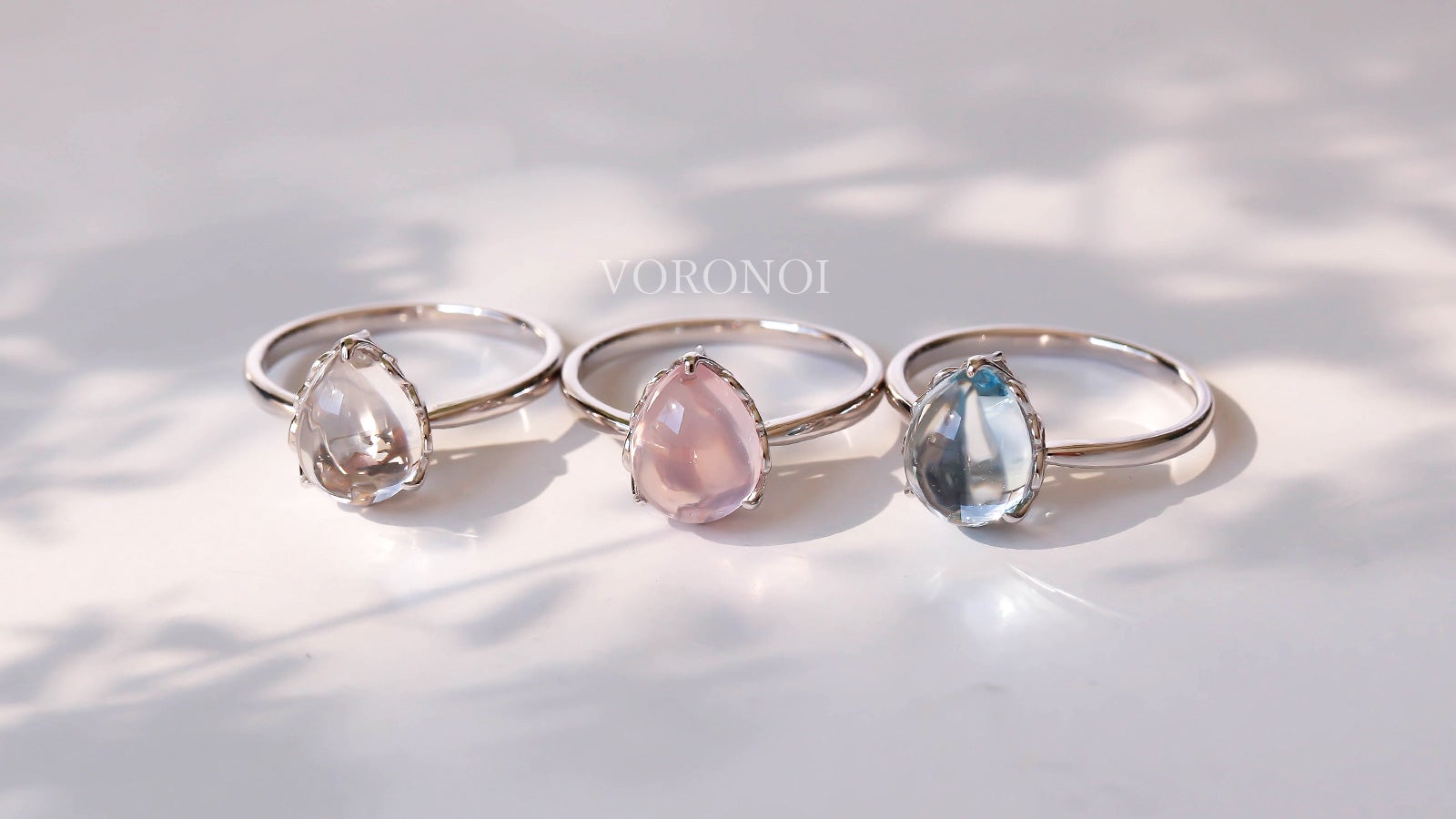 ☆メッキアクセ　大量おまとめ〈フェラガモ、水晶、ウエッジウッドなど有！〉 ネット限定】楽器スタンドオブジェ 鏡面加工＋K18金メッキ加工