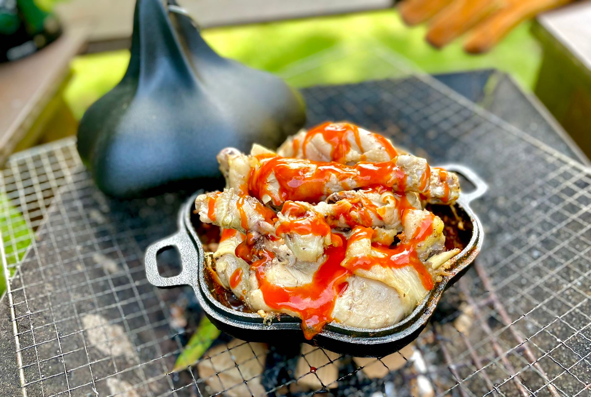 驚きの軽さ！蒸し料理など、にんにくだけではない調理器具「にんにくん