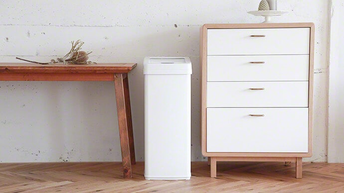 いやな臭いが広がりにくいセンサー自動開閉式ゴミ箱【気配り上手