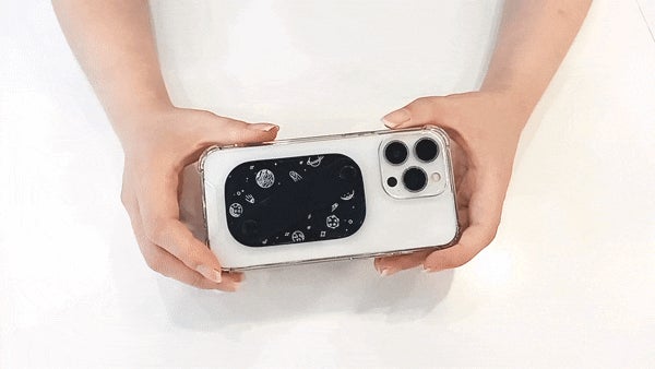 スマホを片手で快適操作!!進化した”滑る”魔法のアクセサリー SmartGrip