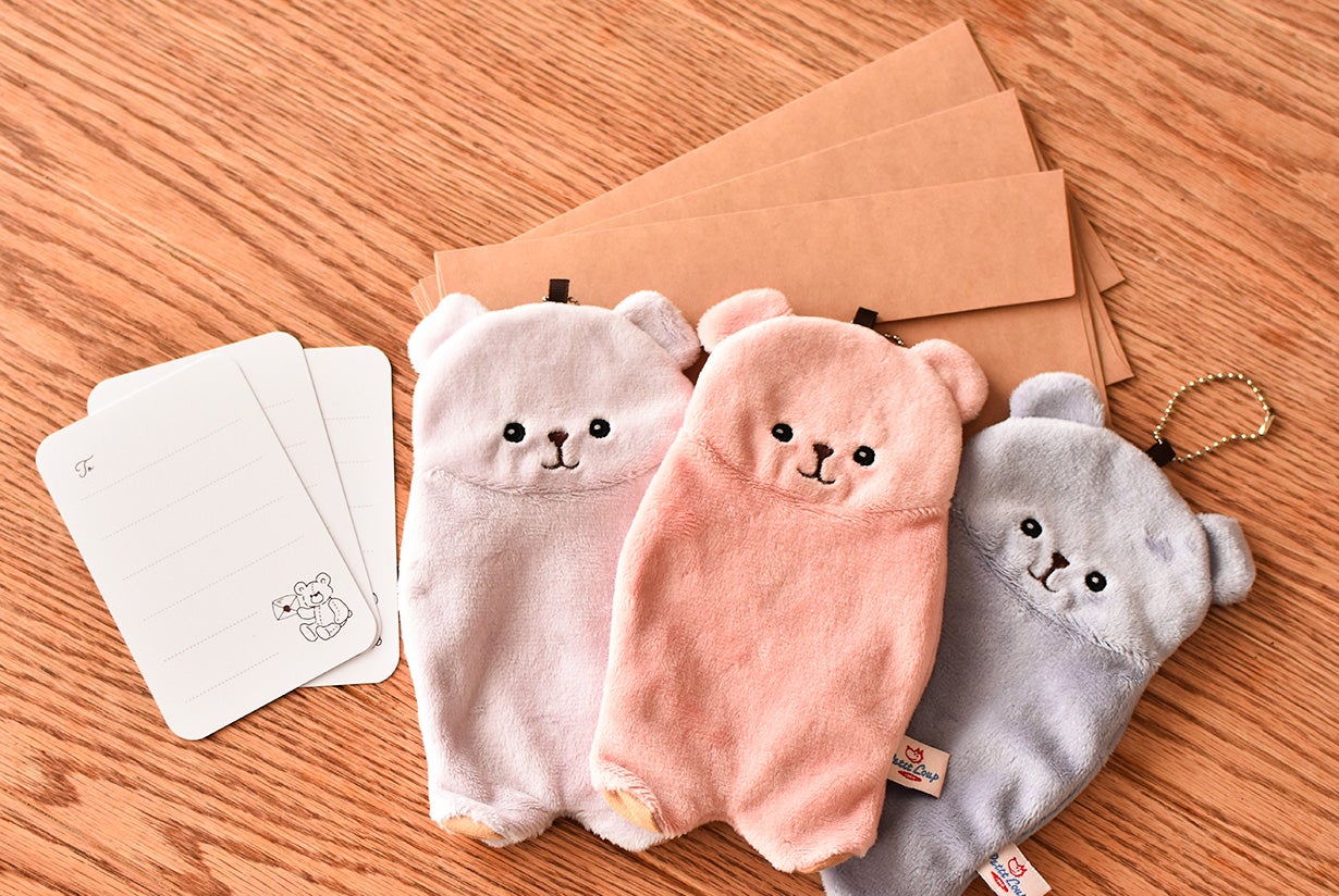 可愛さお届け！お手紙を入れて封筒で送れる「お便りテディベア