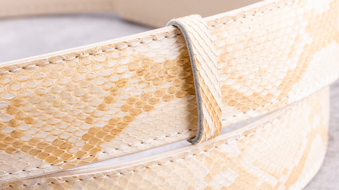 第5弾】本格ホワイトパイソンベルト、裏が本牛革。オリジナル構造で