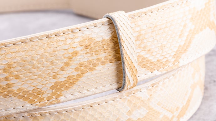 第5弾】本格ホワイトパイソンベルト、裏が本牛革。オリジナル構造で