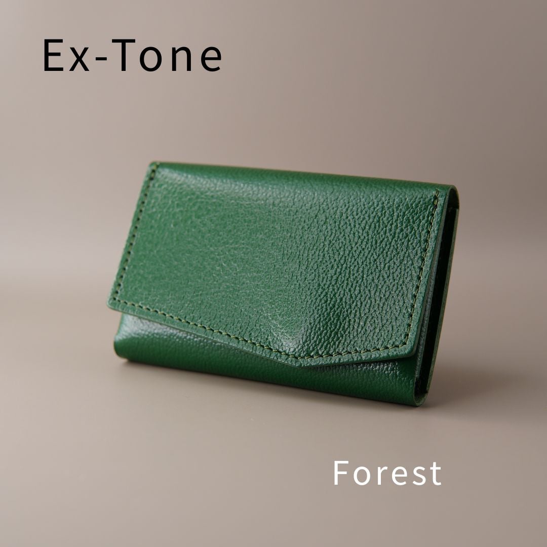 HADOU LEATHER Experience グリーン レザー Makuake｜独自構造でスルスル出し入れ。まるでお札・摩擦レス