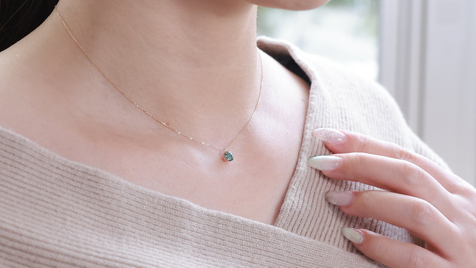 第二弾！【ダイヤの2.4倍の輝き】隕石から発見された『グリーンモアサ