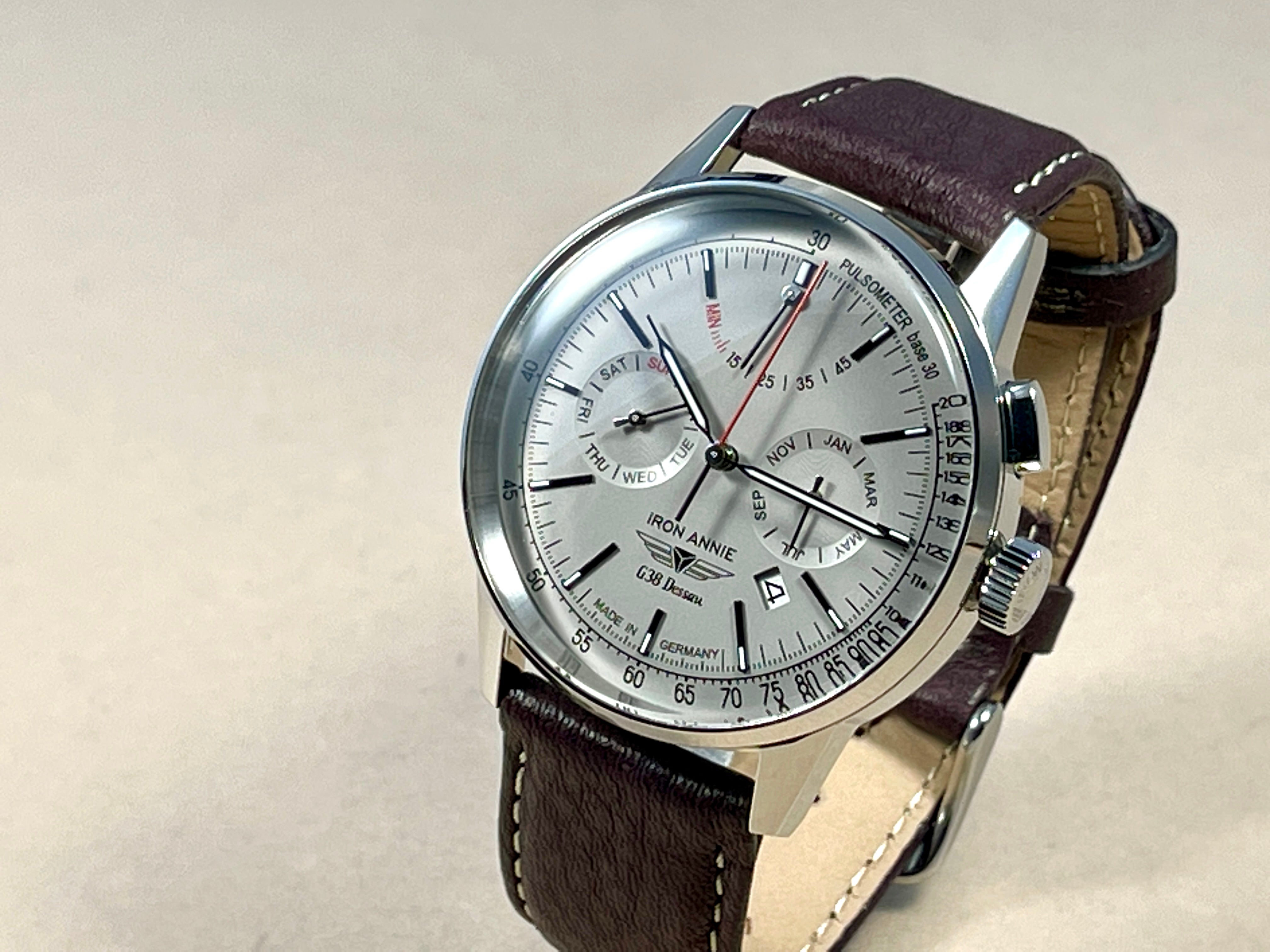 サトシ バイオーグ・トリニティ イキツケ 初版 未開封 ドイツ腕時計 IRON ANNIEから新作G38 Dessau が日本初上陸