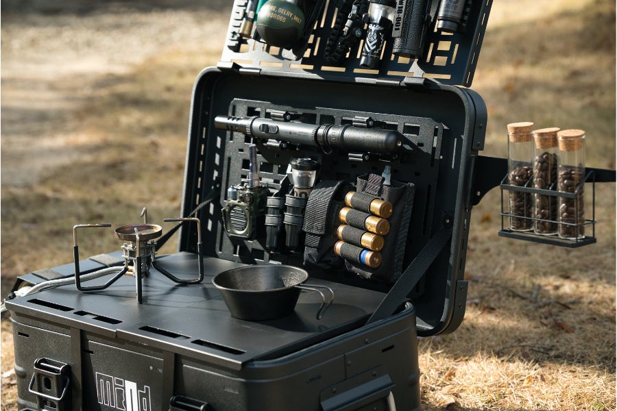 第二弾！悩みを解消！フタを取らずに中身が取れる！THORコンテナ用