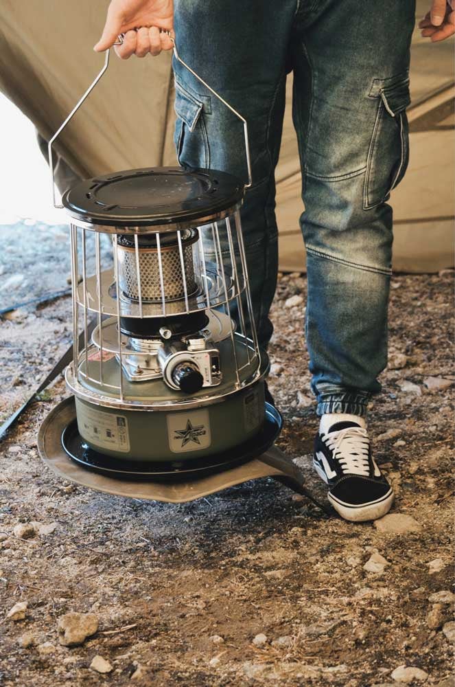 Makuake｜お手入れが楽になる！新発想マグネット内蔵ストーブシート