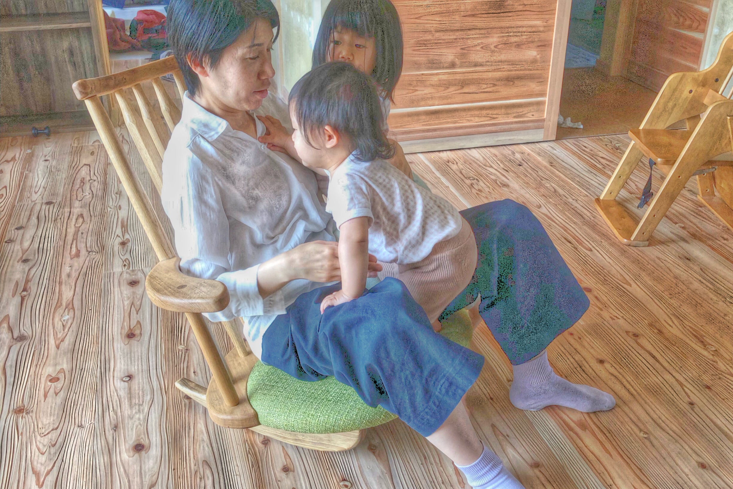 座椅子の革命児、ゆらゆら座椅子　ロッキング座椅子 座椅子の革命児、ゆらゆら座椅子 | WOODSKETCH