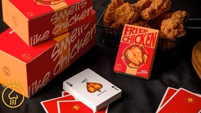 フライドチキンの匂いがするトランプ  -smells like chicken-