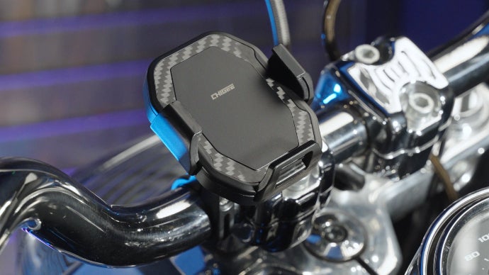 片手で瞬時に着脱！次世代のコンパクト振動吸収スマホホルダー