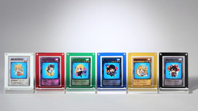 トレカファン必見。お気に入りの1枚を。カードディスプレイスタンド