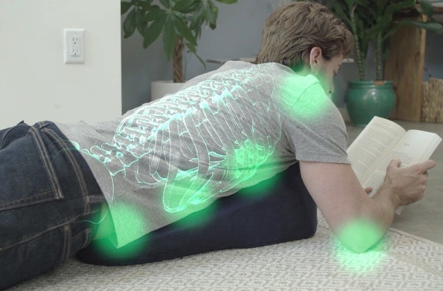 快適うつぶせ体験！身体にぴったりフィットする人間工学に基づいた