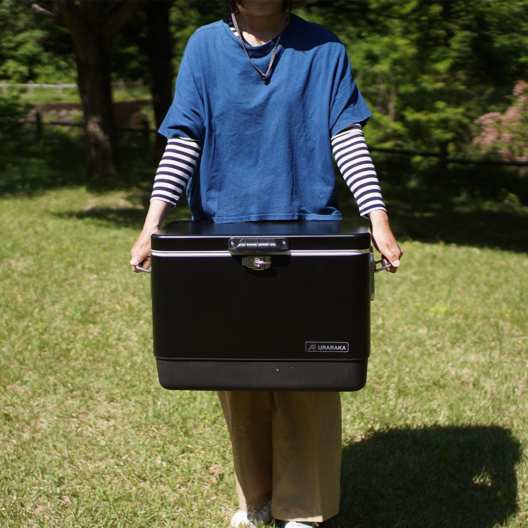 キャンプ好きが求めるちょうどいいサイズ】40Lで軽量のスチール