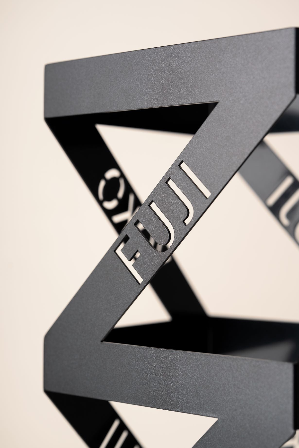 贈答品やインテリアにも！町工場の職人が丁寧に作り上げたオシャレな傘