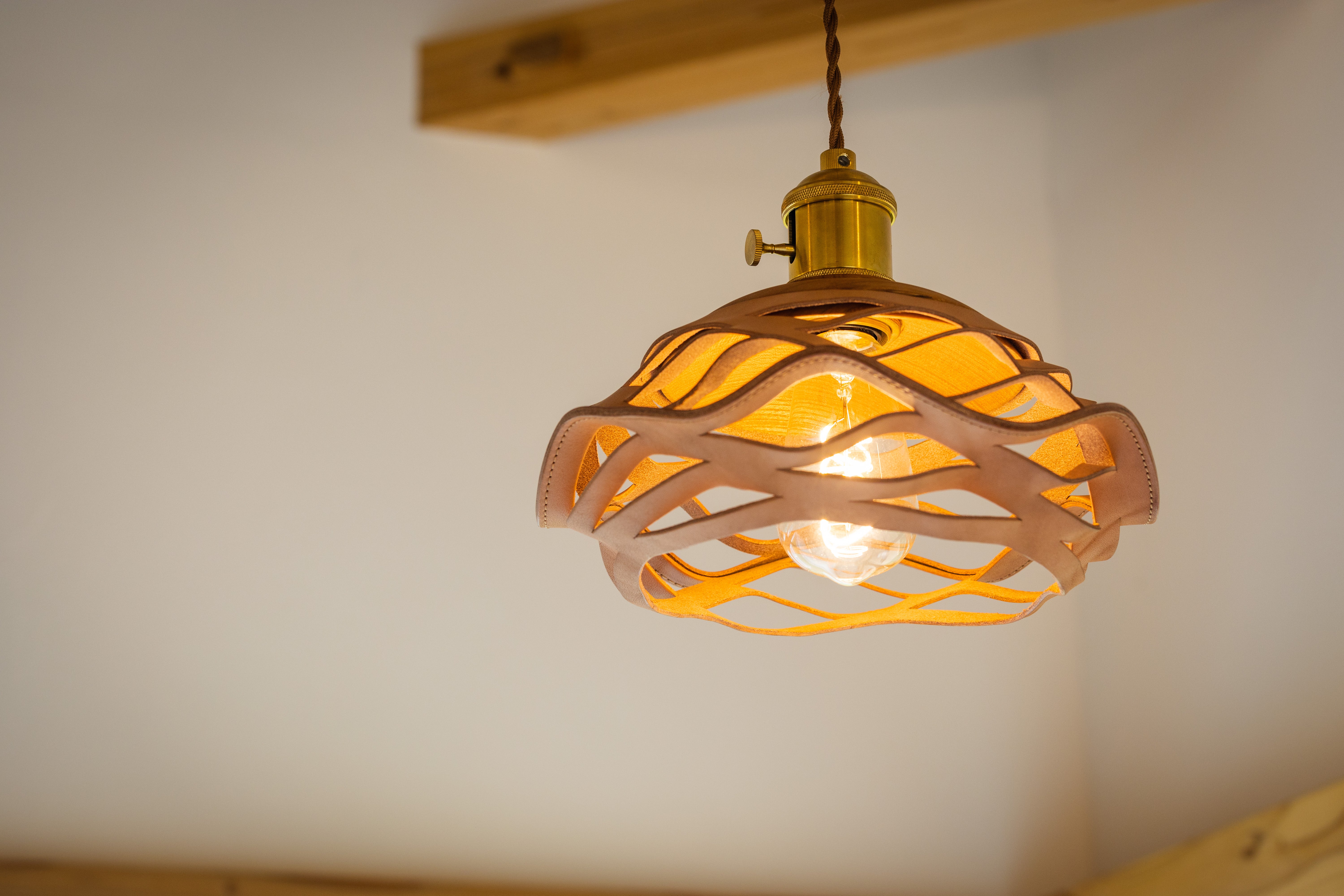 再お値下げ ランプシェード 足元レザー調 再お値下げ ランプシェード