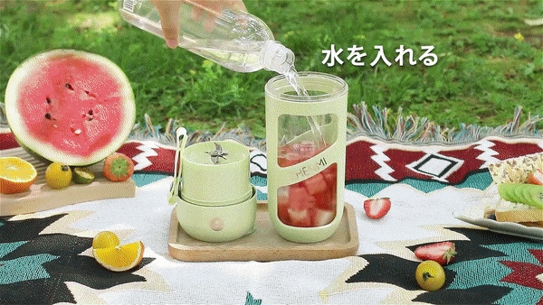 日本新登場】ニューテクノロジー真空鮮搾りコードレスポータブル手持ち