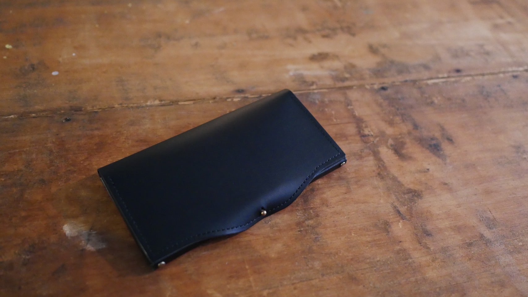 Makuake｜とにかく薄い、小さな長財布『usuha-long』で新時代の長財布