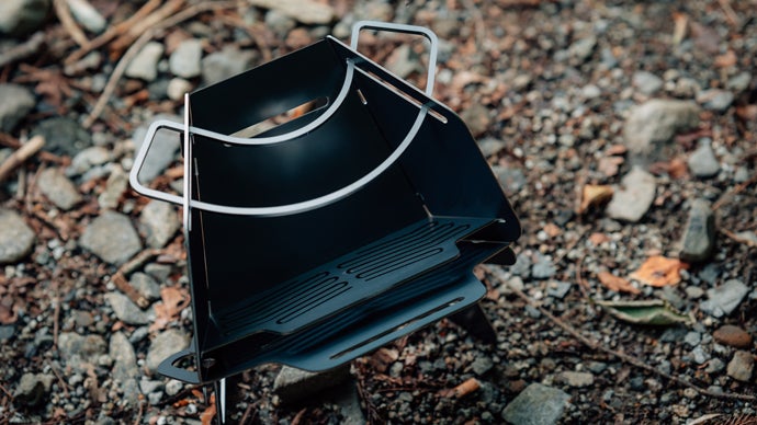 限定生産】燃焼に自由を、道具に個性を。操作するソロ焚火台