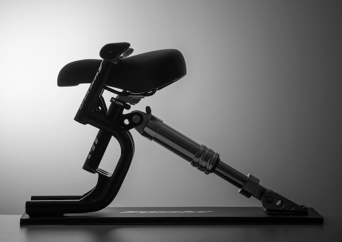 スキー iwasaki653k スノーバイクのように滑ろう。スノボにつけて誰でも簡単に雪上を滑れる