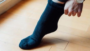 驚くほど破れにくい！グレン・クライドの生涯交換保証付き国産靴下LIFE LONG