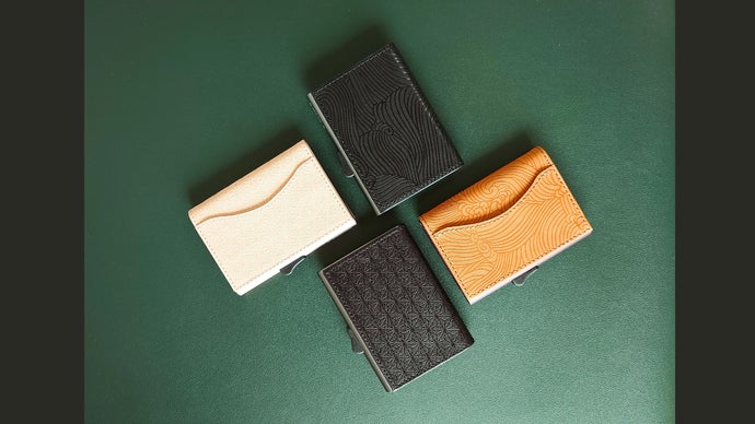 日本の美しい伝統を持ち歩く。【京友禅革】をまとう極薄カード型ミニ財布『悠』