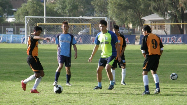 1試合でもいいから満員の観客の前でプレーしたい！〜脱サラしてまで叶えたい夢〜　