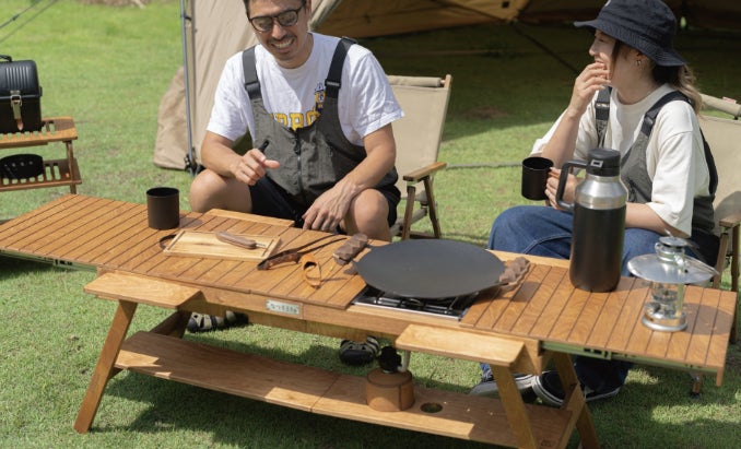 職人ハンドメイド オークテーブル キャンプ Makuake｜【日本初上陸！】伸びて、縮んで、折り畳める！家具職人が