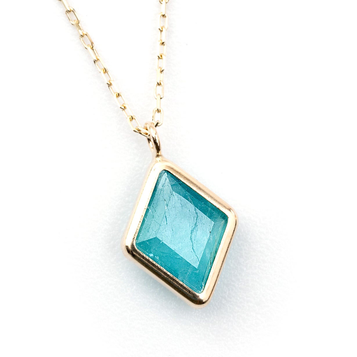 第4弾】世界10大希少石！個性的に輝く『グランディディエライト