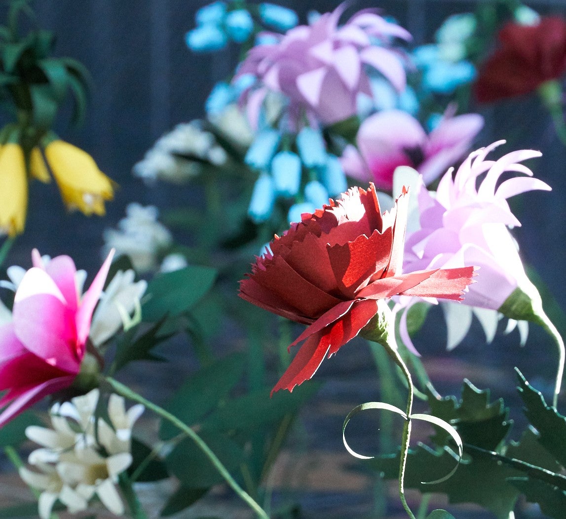 Makuake｜記憶に残る、香りをまとう。芸術家が生み出す、新しい香水 