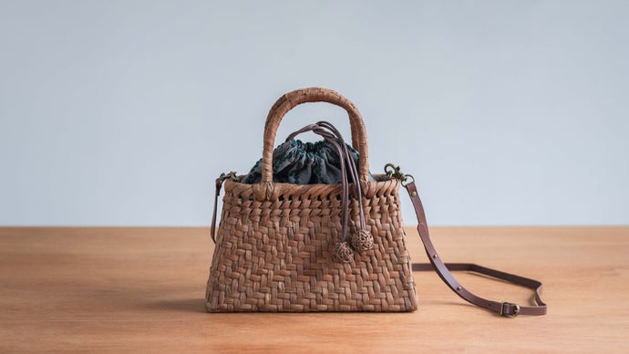 限定個数】服装や季節を問わずデイリーに使える！小型の山葡萄籠バッグ