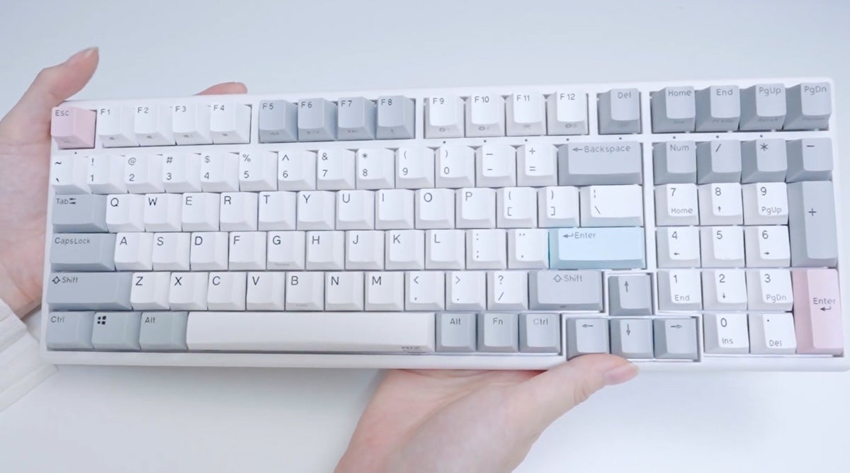 極薄×高機能の究極キーボード Makuake detail_32189_16782558176012.