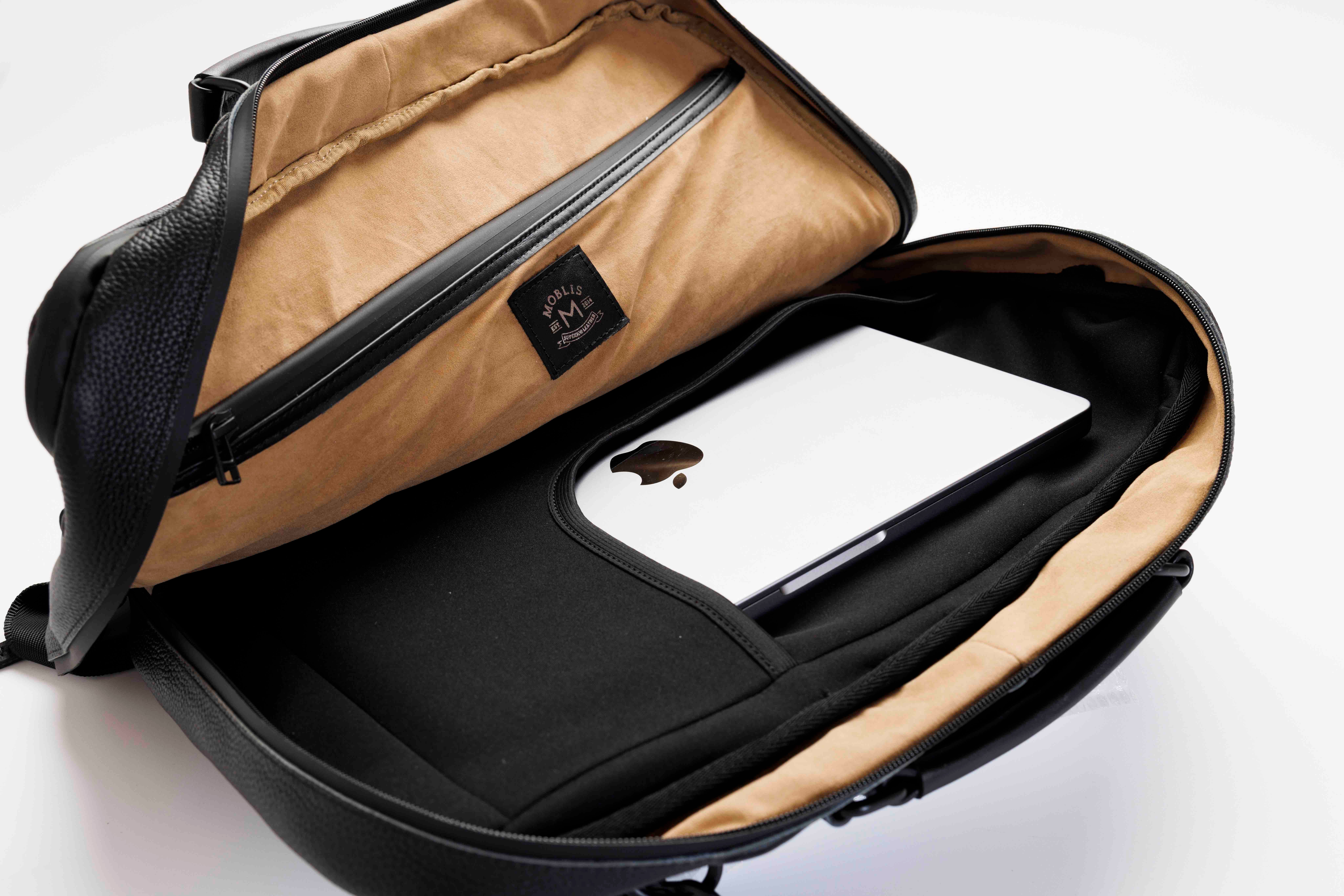 moblis - 水に強いカウレザ- 2way bag モブリス 2ウェイバッグ 極美品 moblis レザー トートバッグ ビジネスバッグ 保存袋付 底鋲