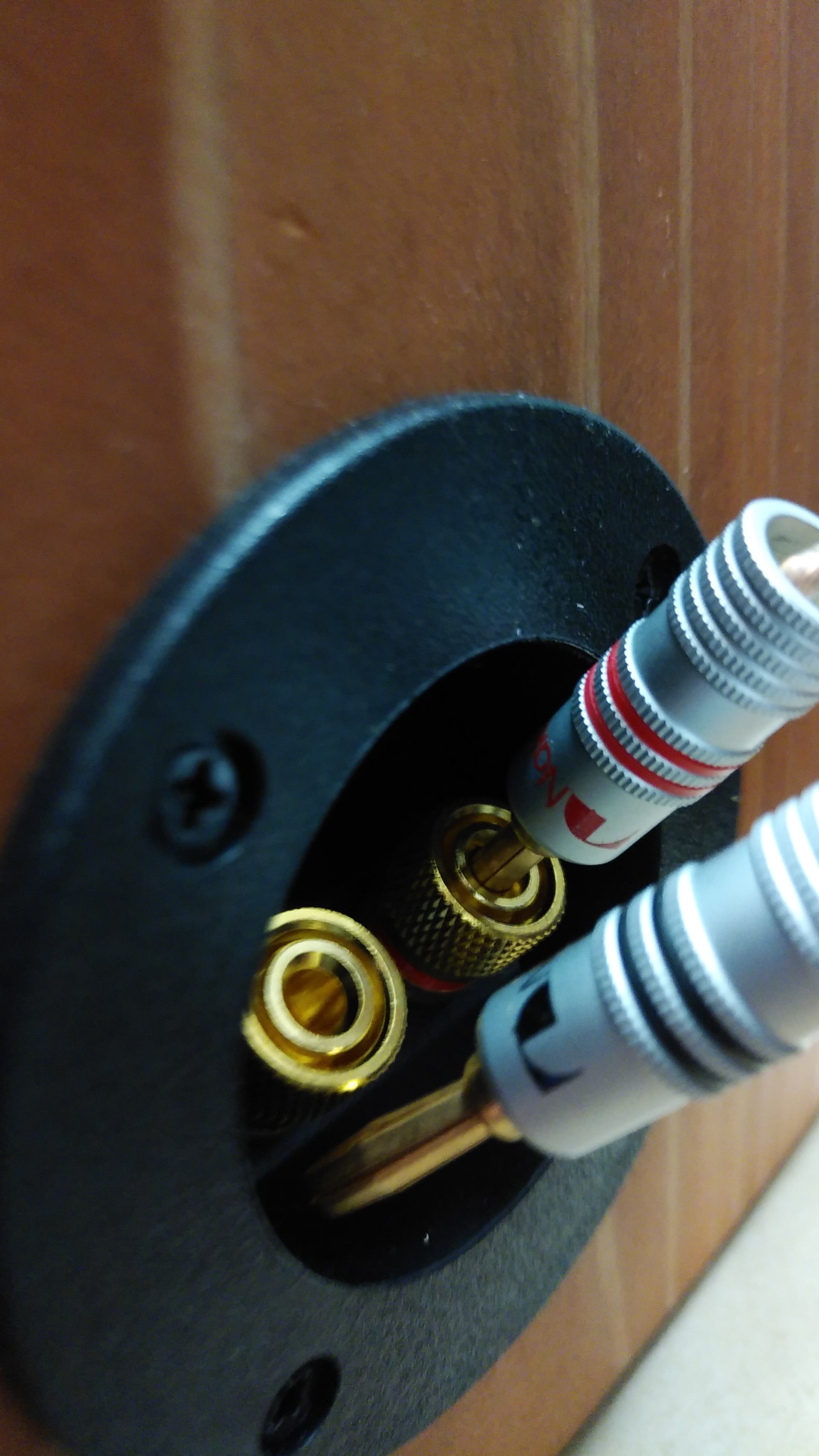 30mm極厚国産杉使用】自然そのままの極上の音を。手づくり完全密閉