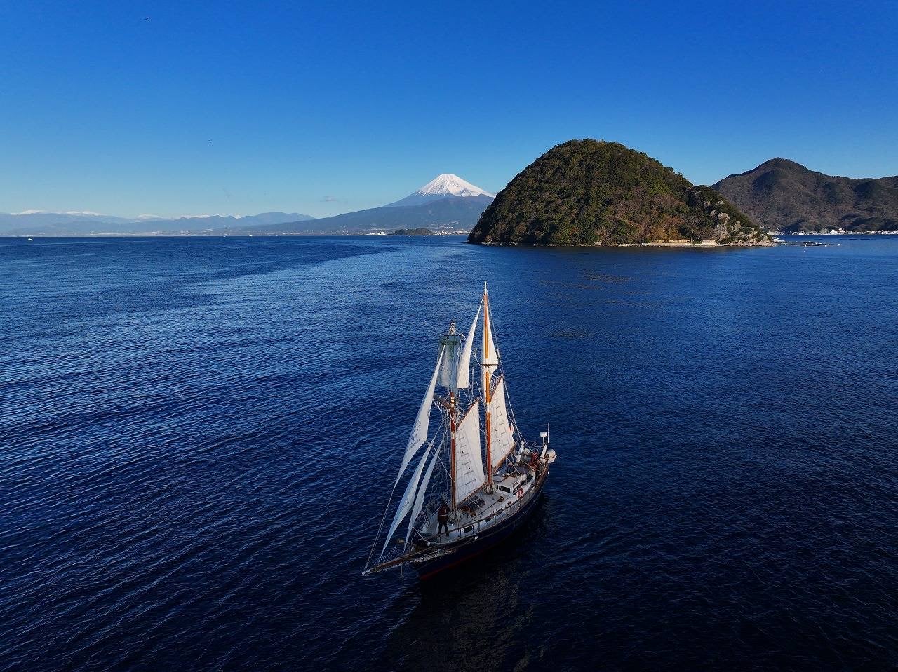日本の海賊王に！】希少な木造帆船で行く、駿河湾クルーズ体験｜小学生