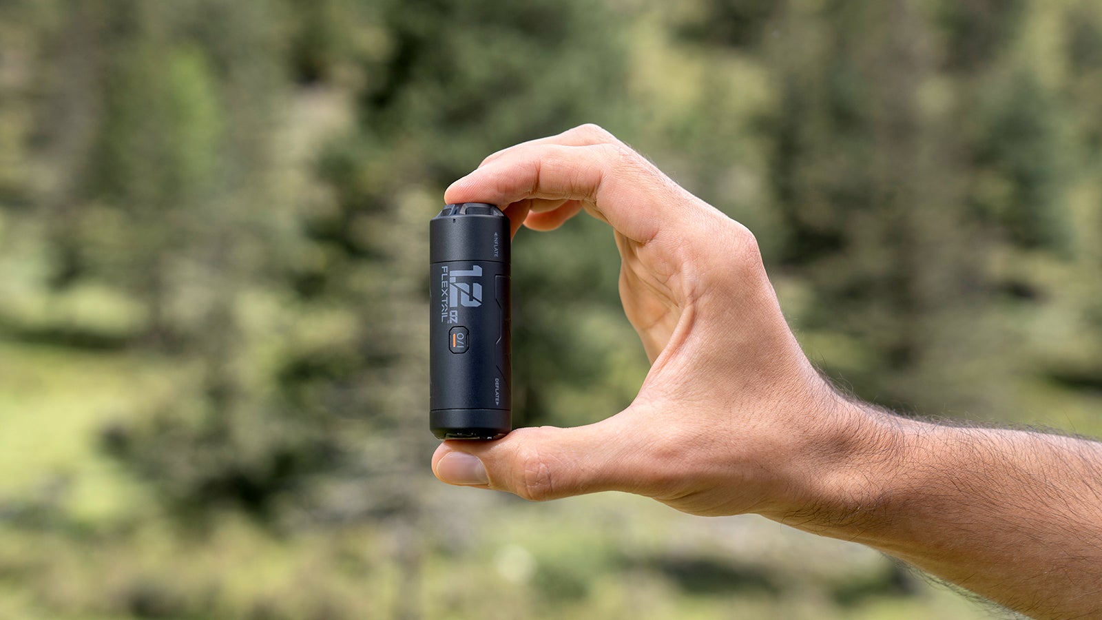 日本初上陸】世界最小級のエアマット特化型電動ポンプZERO PUMP