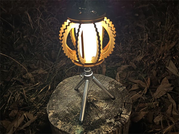 野外やお部屋を照らす癒しの灯り。自然を感じさせる優しいランタン