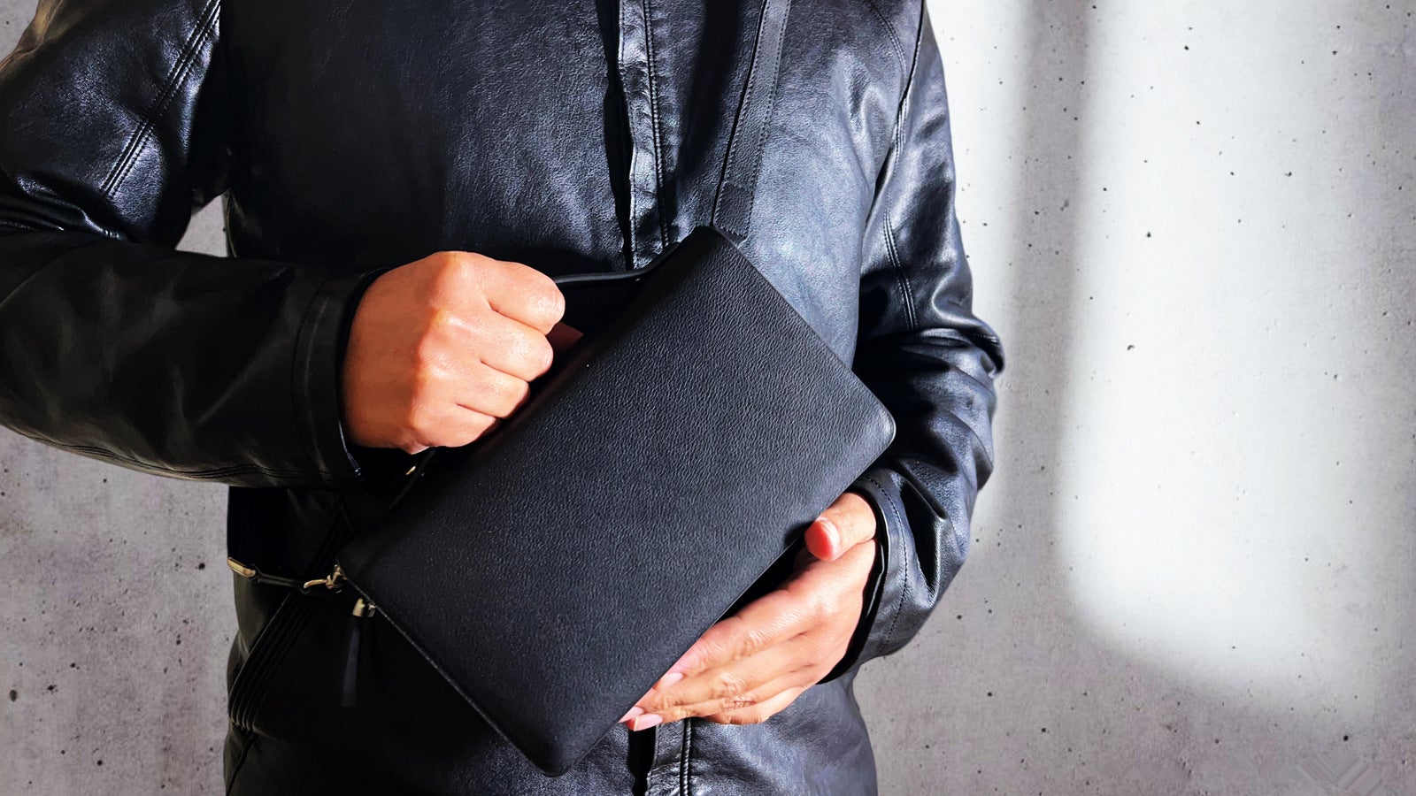 Simple Project 2 way VEG TAN BAG 即完品 鞄から財布はもう出さ