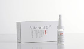 今話題の！韓国発・奇跡の技術の「ビタブリッドC」を皮膚に頭皮に