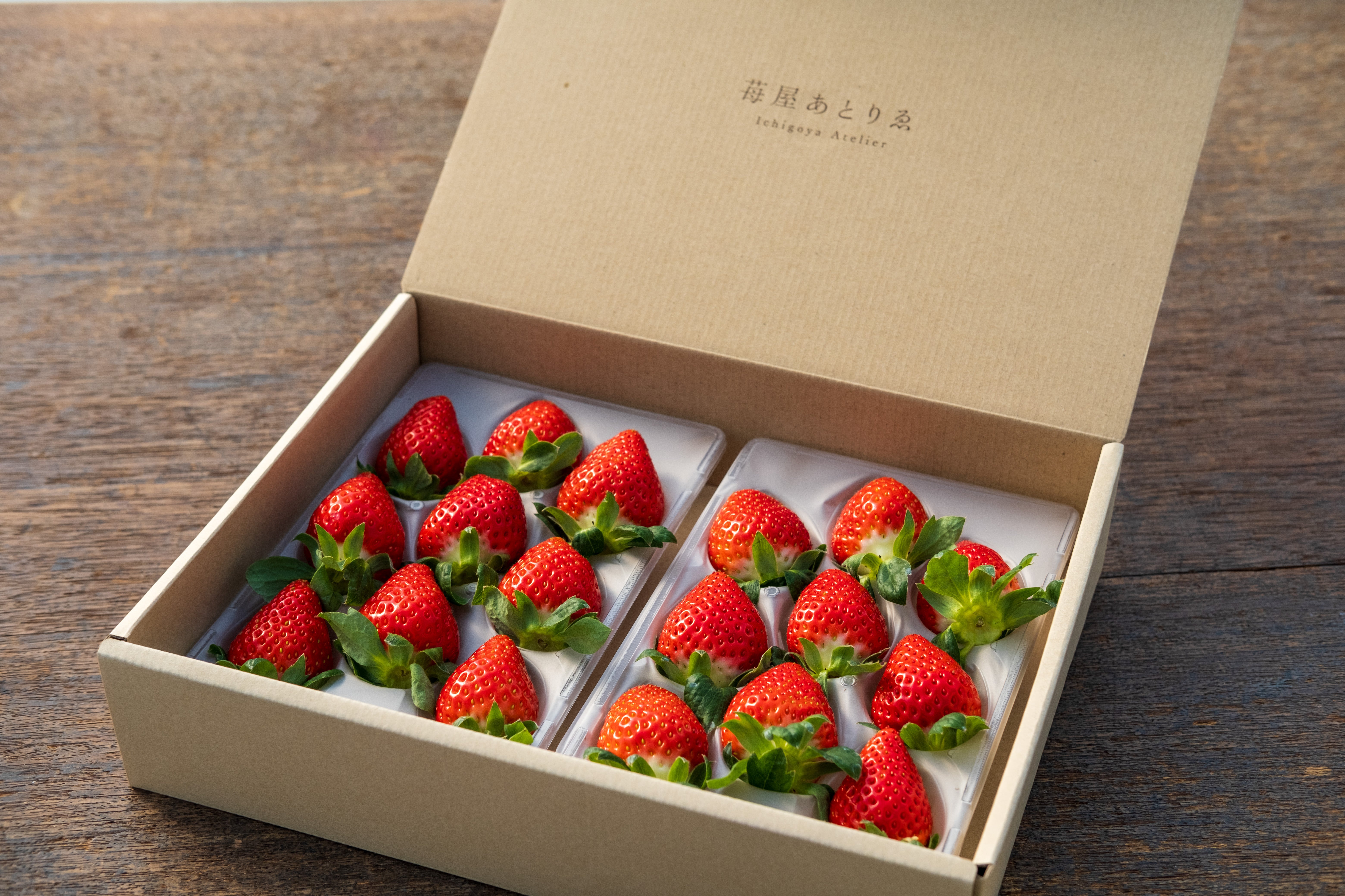 山梨のいちご農園で、ヴァイオリンとディナーを楽しむ特別な夜。特別な