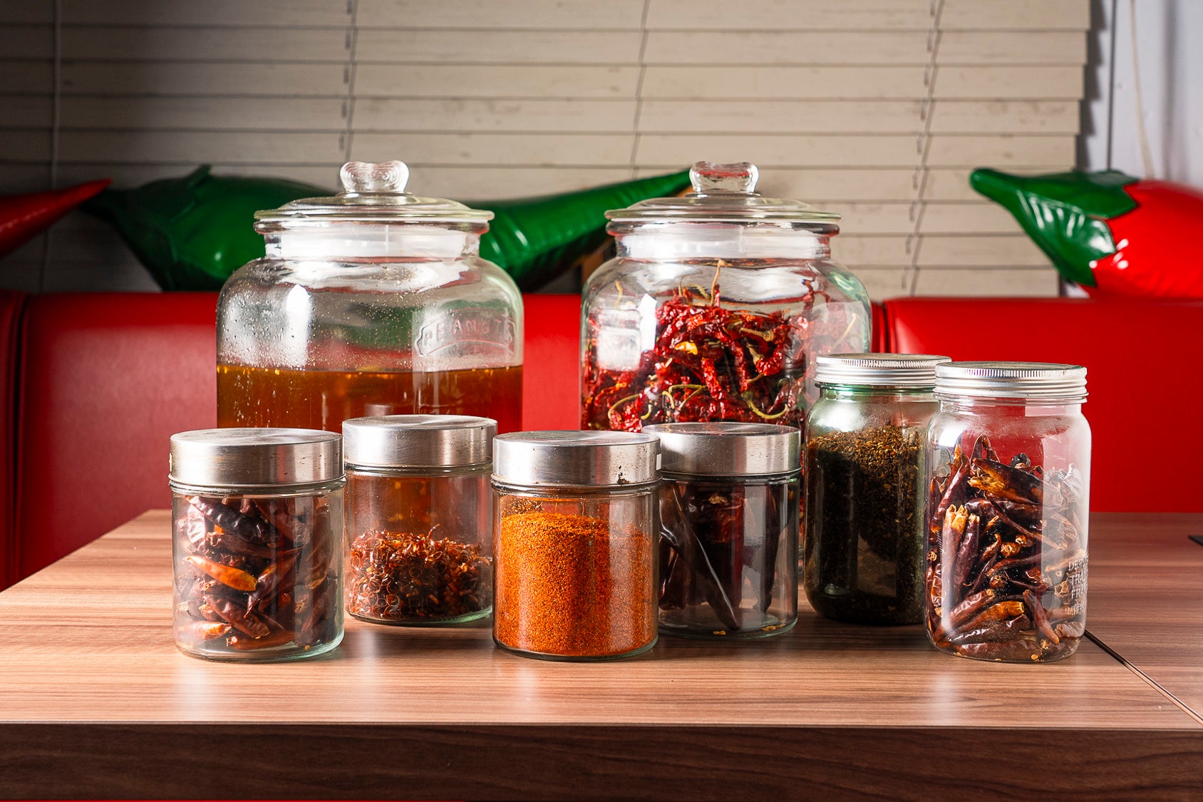 赤い壺15年の集大成】様々な旨辛料理を通してあなた好みの辛さに出会う