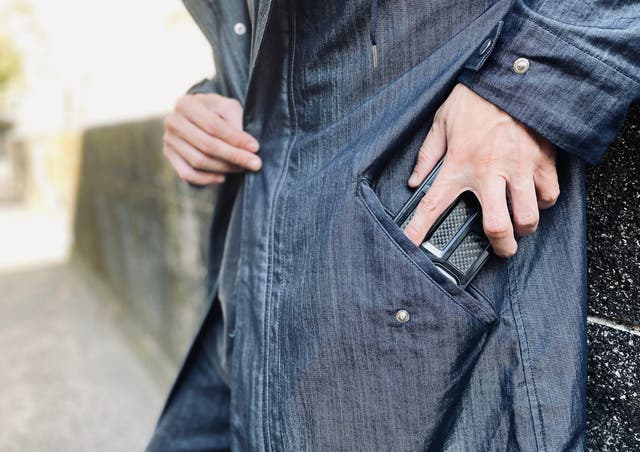 全天候対応】上質なシルクと岡山県産デニムで制作した『オールウェザー